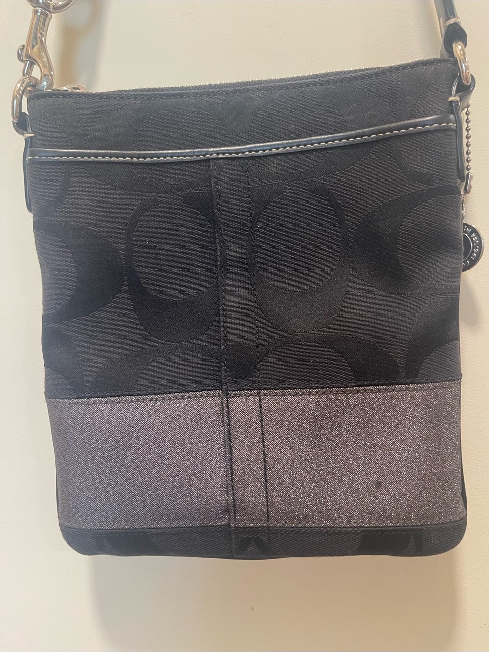 Coach Signature glitter stripe swing pack crossbody bag with hangtag